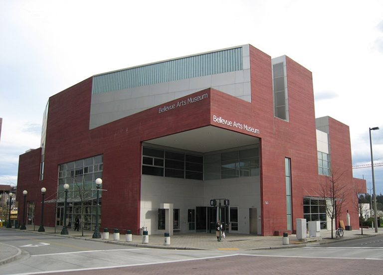 The Bellevue Arts Museum in turmoil