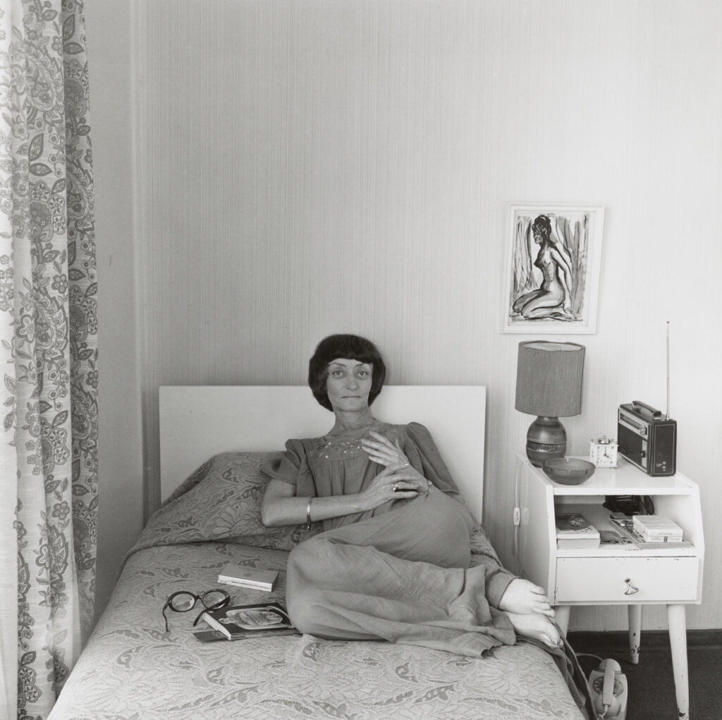 David Goldblatt.  Sylvia Gibbert in her apartment, Melrose, Johannesburg, 1974. The Art Institute of Chicago, pledged gift of Cecily Cameron and Derek Schrier