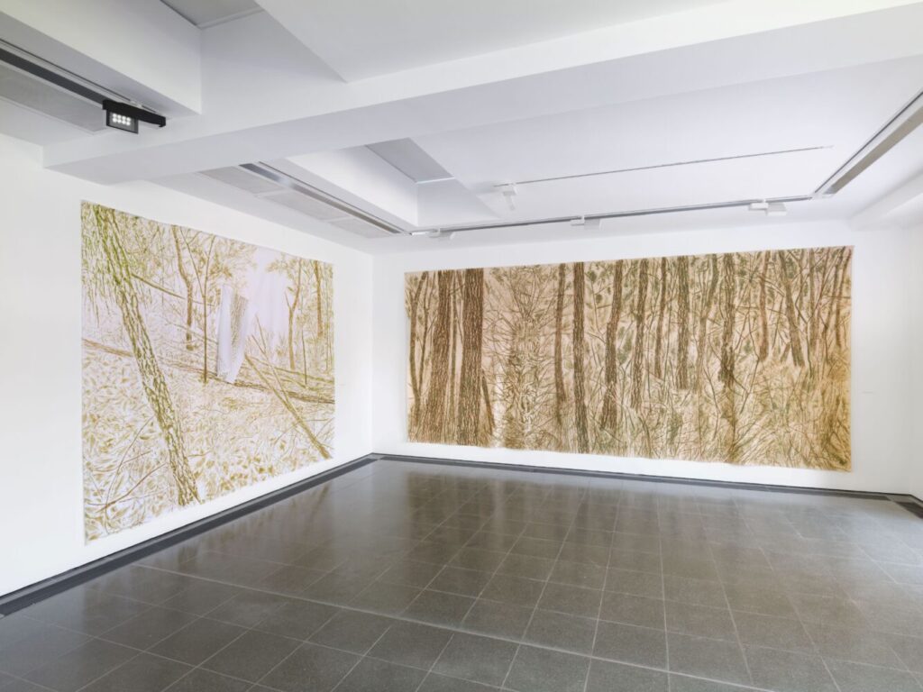 Giuseppe Penone. Green of the Bosco (Forest Green), 1986 and Green del Bosco - Estate 2017 (Forest Green - Summer 2017), 2017. Photography: George Darrell. Courtesy of Giuseppe Penone and Serpentine