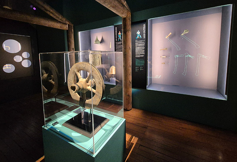 In Moulins, the Bronze Age for Dummies (but not only)