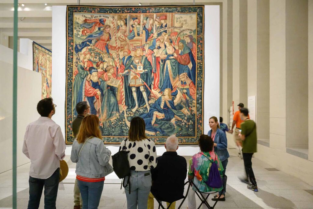 Real collections gallery. National Heritage