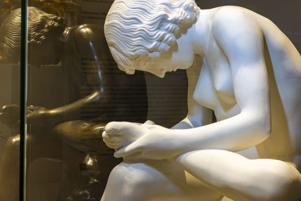 Mateo Maté. La niña de la espina, 2016. Patrimonio Nacional