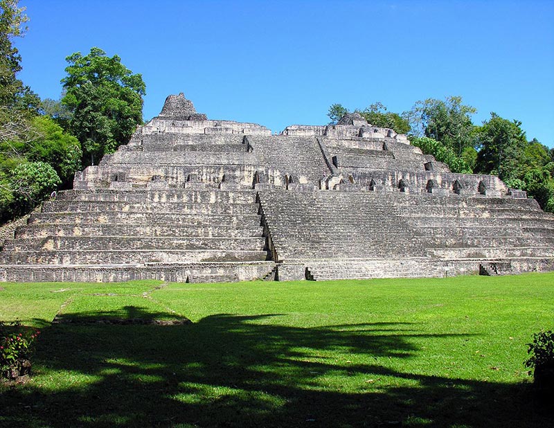 A royal burial Maya discovered in Bélize
