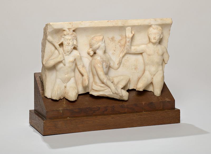 Nymph and satyrs, fragment of ancient sarcophagus, unclear, white marble, castle of Motte Tilly. © Center for national monuments