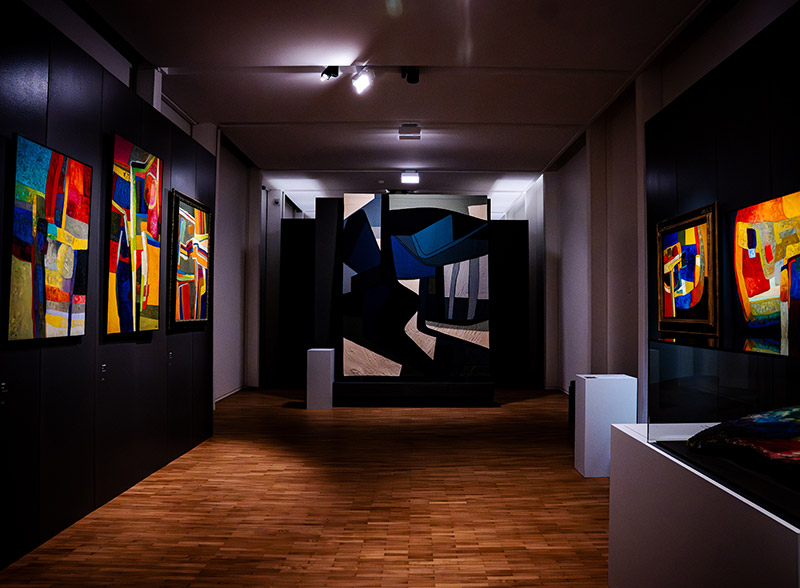 The Estève museum reopens with a new course