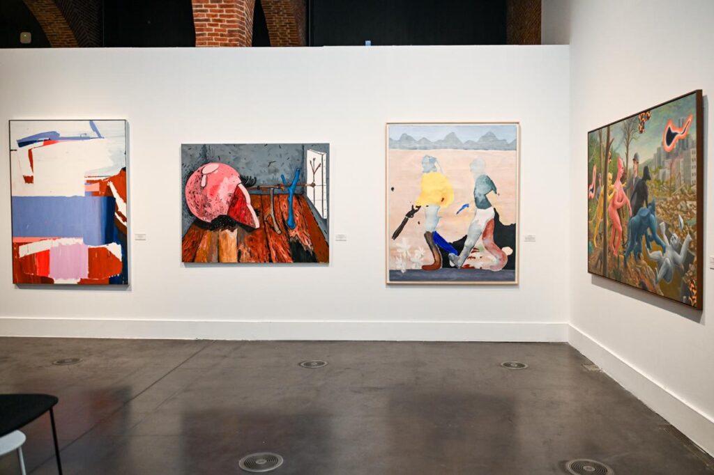 The winning works of the 40th BMW Painting Prize are exhibited together with the finalists of this edition in Conde Duque