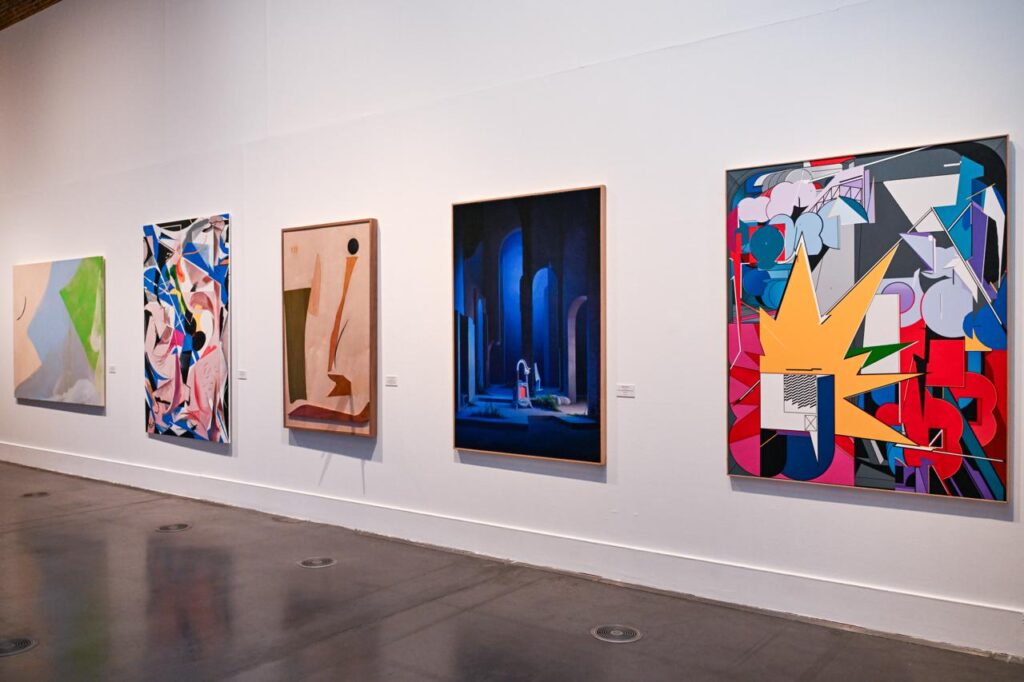 The winning works of the 40th BMW Painting Prize are exhibited together with the finalists of this edition in Conde Duque