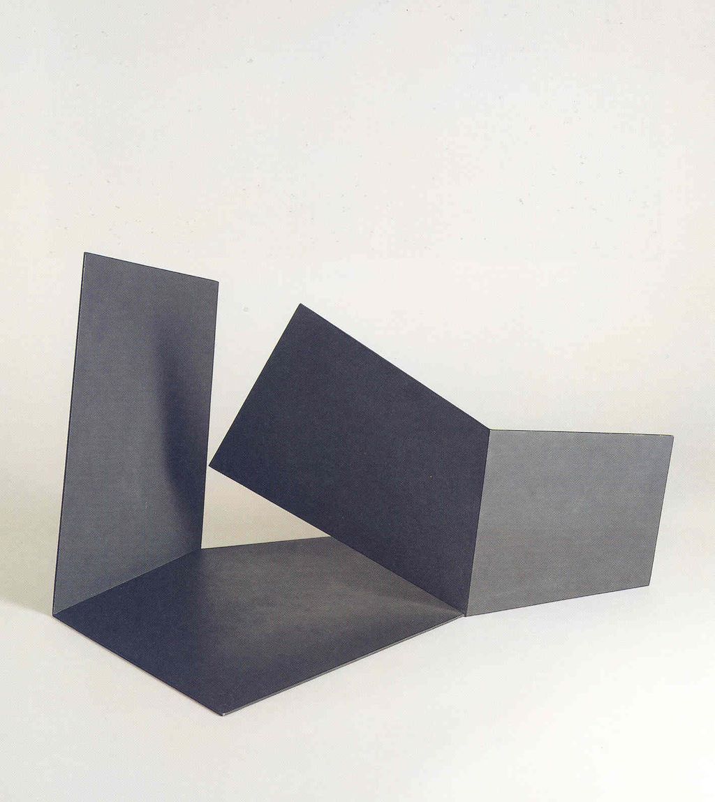 Jorge Oteiza. Opposition of two dihedrals, 1959. © Jorge Oteiza