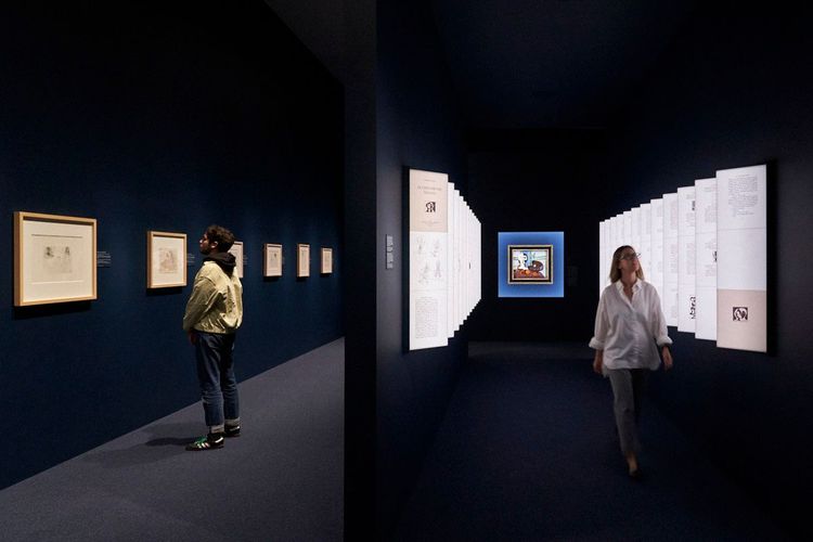 View of one of the exhibition rooms © Museo Picasso Málaga