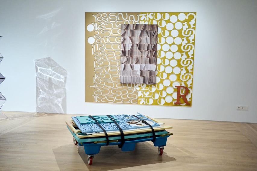 Luis López Lejardi. Fables of vision. Vertical looks. More Santander