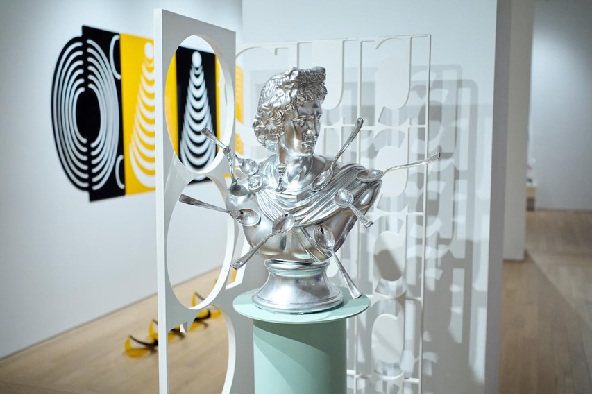 Luis López Lejardi. Fables of vision. Vertical looks. More Santander