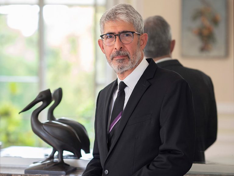 “The Museum needs 1.1 billion euros”