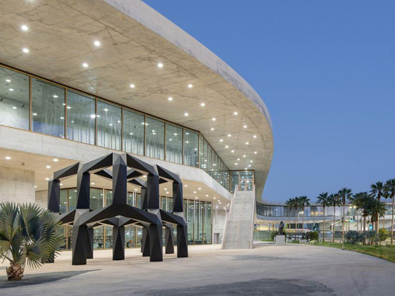 Lacma inaugurates its new building