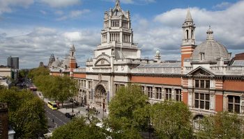 The Victoria & Albert Museum gives in to Chinese censorship