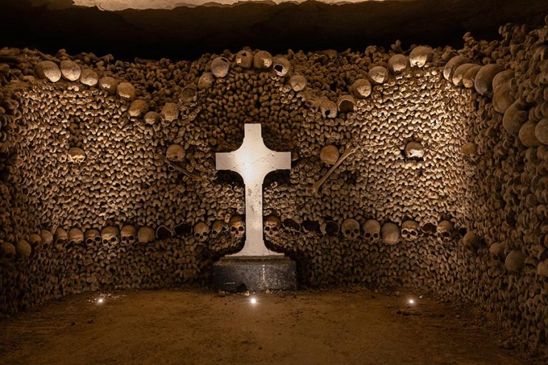 The Catacombs of Paris: from the ossuary to the museum
