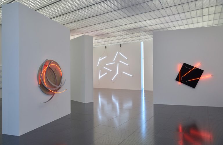 The Center Pompidou-Metz brilliantly explores the duality of Morellet
