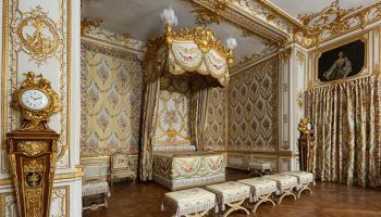 The restitution of Louis XVI’s bed