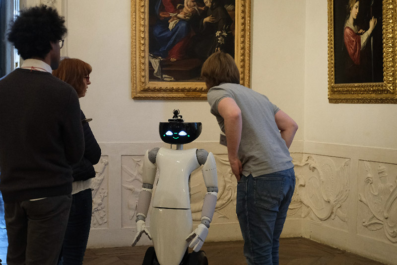 Turin is testing a robot guide in one of its historic palaces