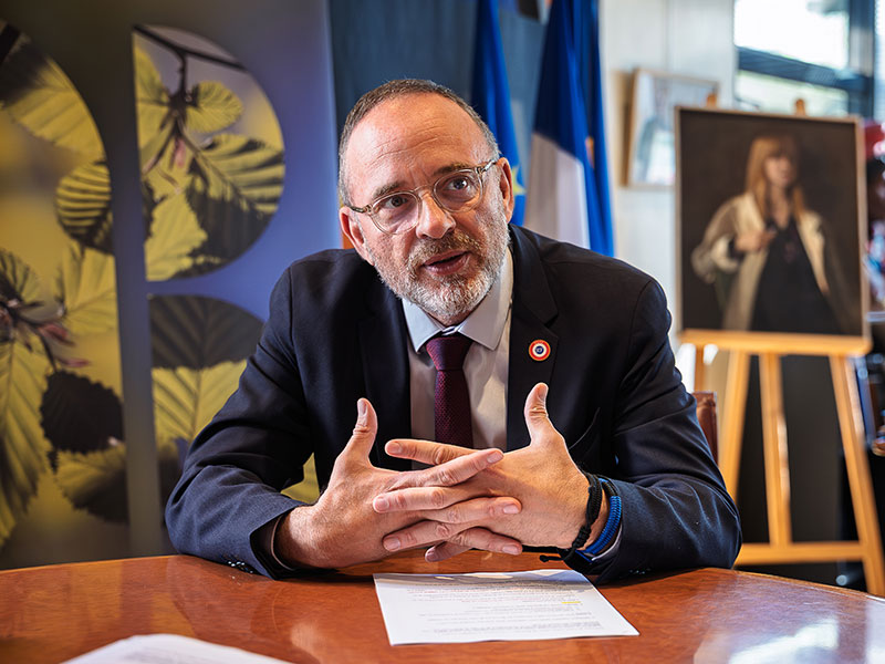 “We have resized the Bourges 2028 project”