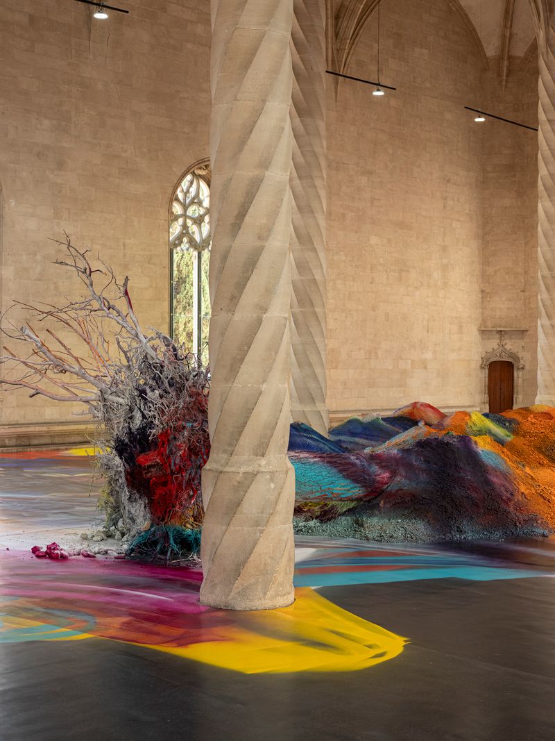 Katharina Grosse. Arrels, 2026. Courtesy of Es Baluard Museu. Photography: Bruno Daureo. © of the work, Katharina Grosse, VEGAP, Illes Balears, 2026