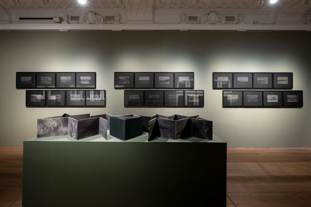 Adriana Calatayud. Silent cemeteries. Casa de México Foundation, 2026