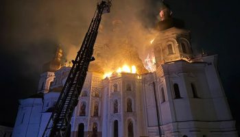 kyiv cathedral hit by Russian strike