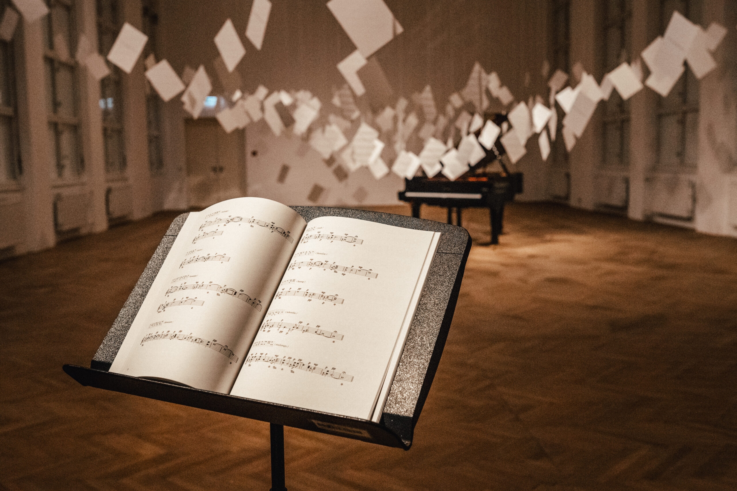 Glenda León and the depth of sound. in Azkuna Zentroa