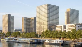 The BNF faces its real estate wall
