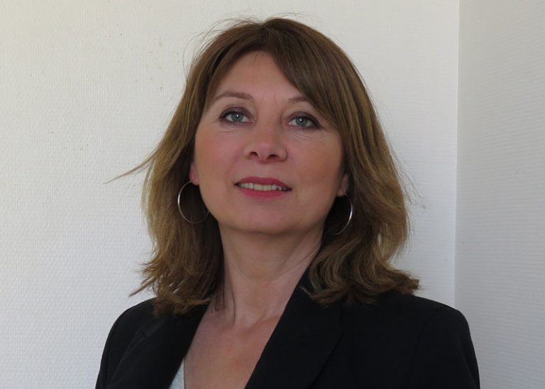 The new elected official of Villers-Cotterêts explains her strategy
