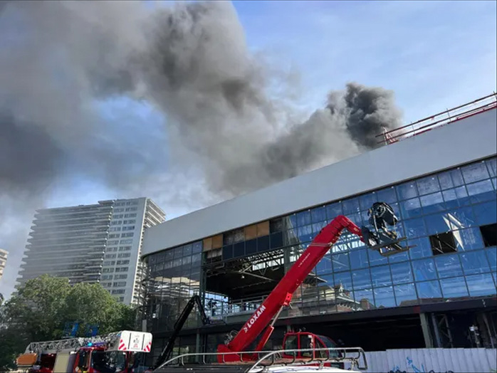 The fire at the future Kanal-Centre Pompidou is extinguished