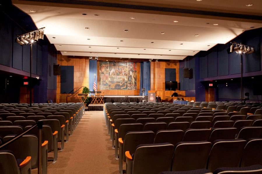 In the United States, a bill wants to protect art in federal buildings