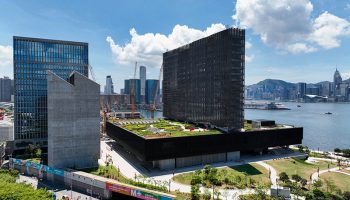 Hong Kong, the new art giant