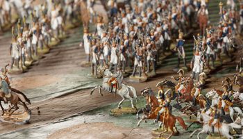 The Figurine Museum modernizes the little lead soldiers