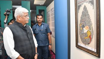 India: gifts given to the Prime Minister put up for auction