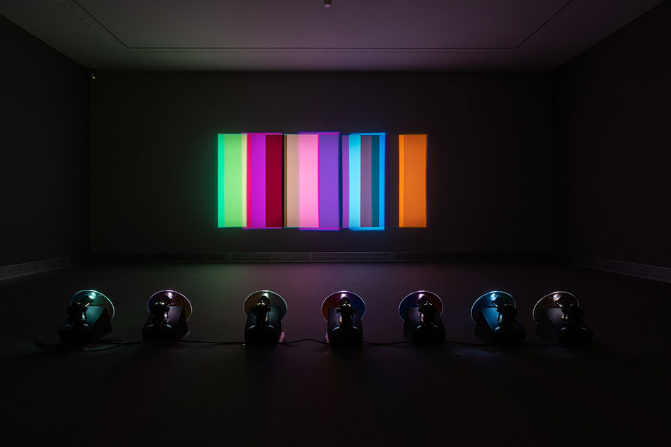 Live and direct: color, perception and experience. Exhibition at the University of Navarra Museum. Karina Piesajovich