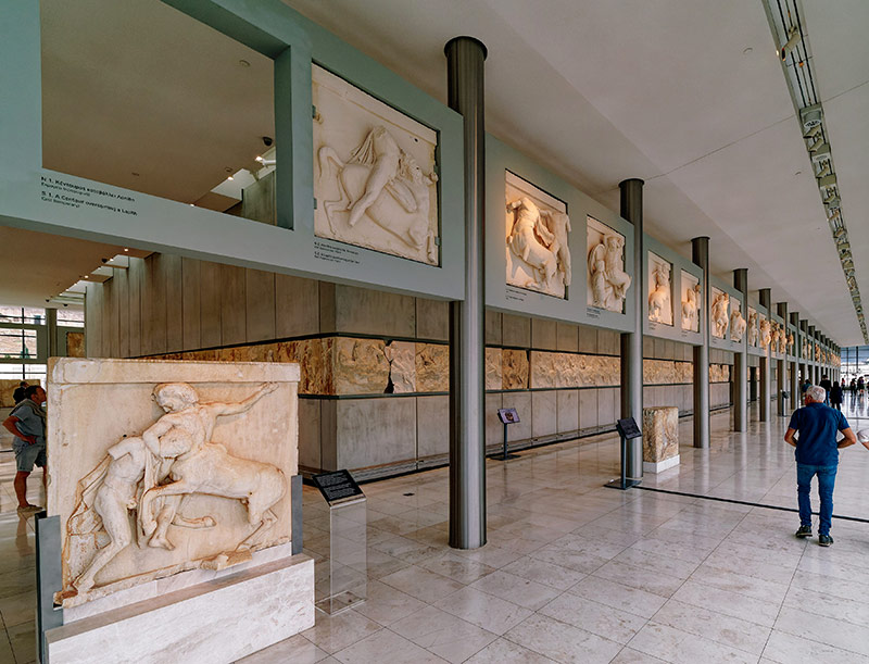 An exhibition in Frankfurt reignites the conflict between Athens and London