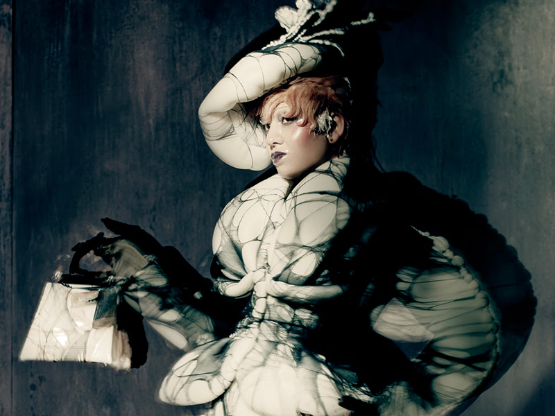 Cancellation of the Galliano exhibition in New York