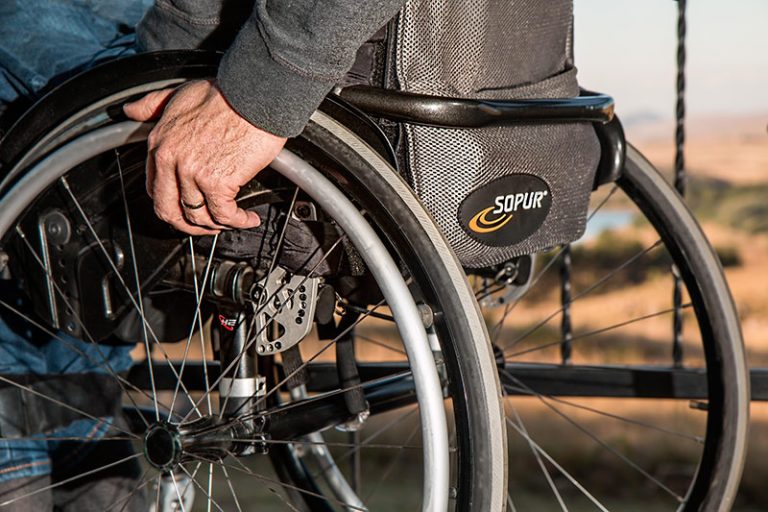 La Rue de Valois wants to promote the employment of disabled workers in the cultural sector
