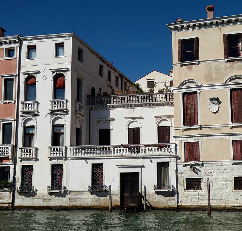Pierre Cardin's palace in Venice converted into a museum