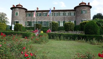 What is this French museum whose restoration Trump is financing?