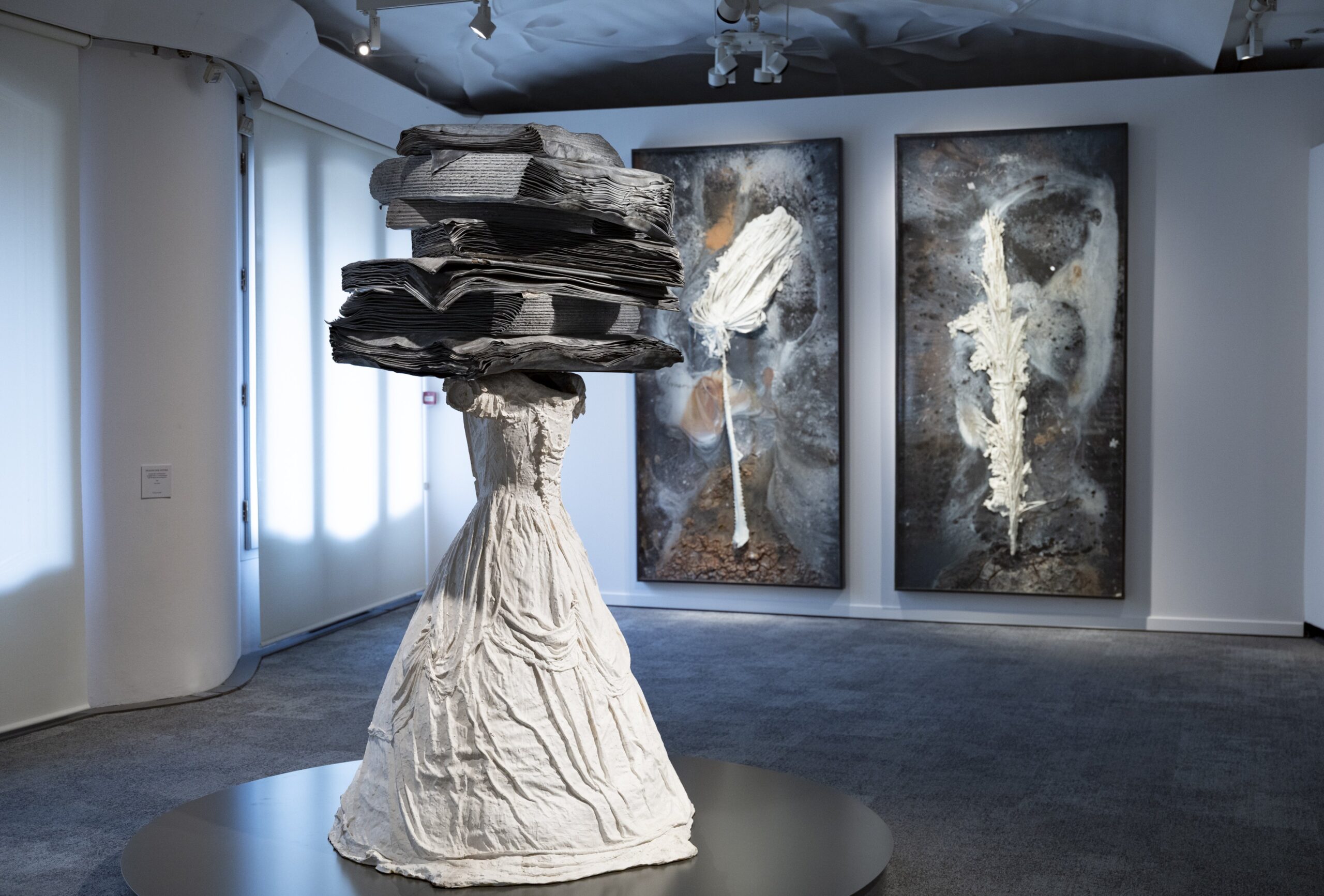 Anselm Kiefer, plants and history in La Pedrera