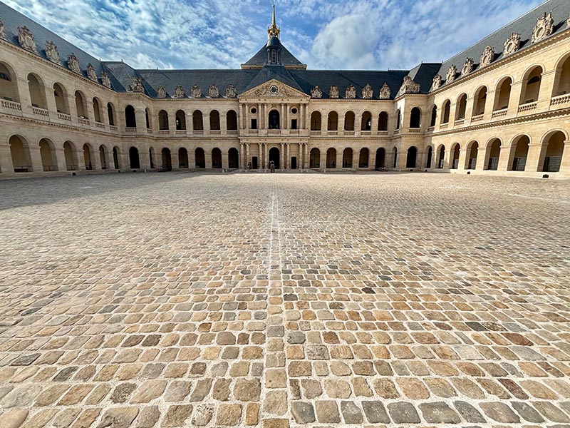Les Invalides inaugurates the new main courtyard
