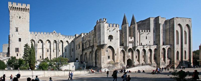 The Palais des Papes in Avignon - Photo Jean-Marc Rosier - CC BY-SA 3.0