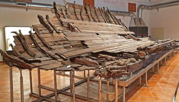 A Roman wreck revives the rights of discoverers in Italy