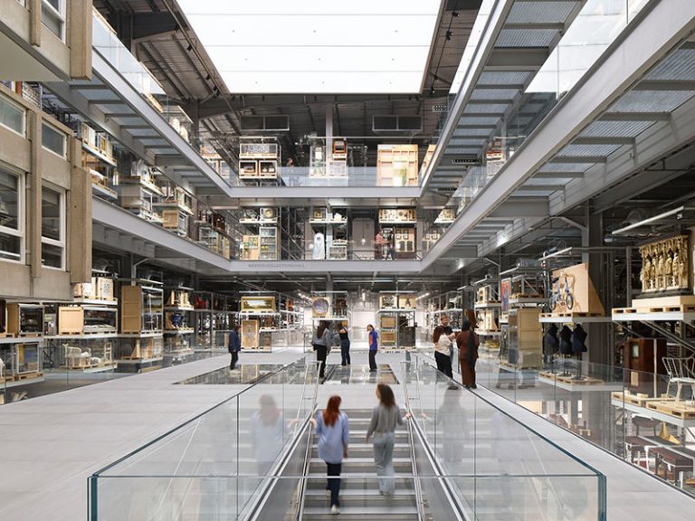 Survey reveals impact of heatwaves on museums in England
