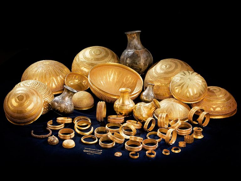 Treasure of Villena: the mayor and museum management targeted by an investigation
